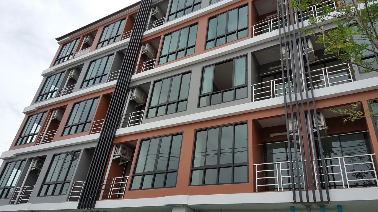 全面24豪华公寓 曼谷 外观 照片
